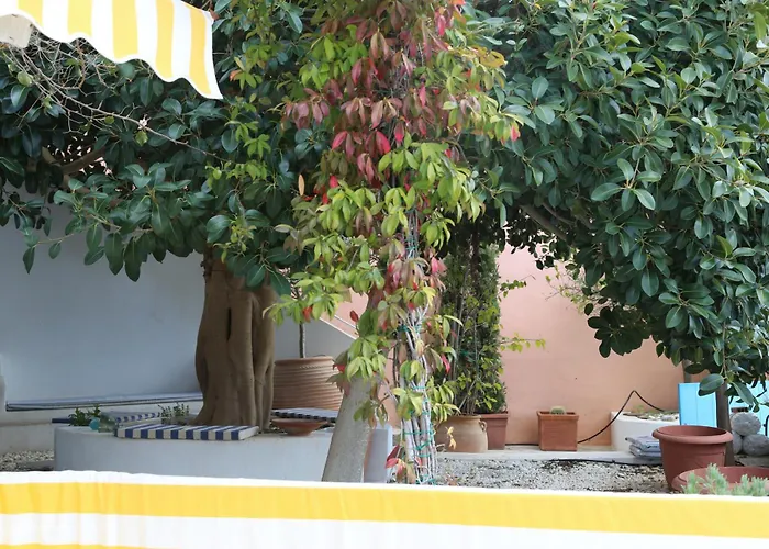 Traditional House In Next To The Canyon! * Mitáta